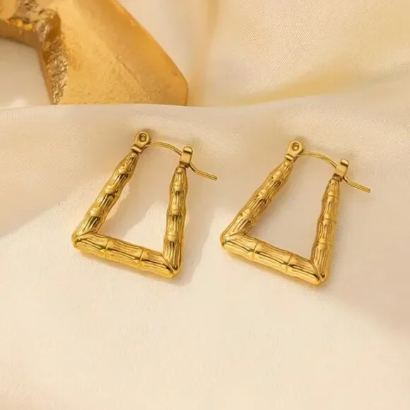 14K Gold Womens Bamboo Hoop Earrings Ladies 14 Karat Hinged Back Hoops Jewelry